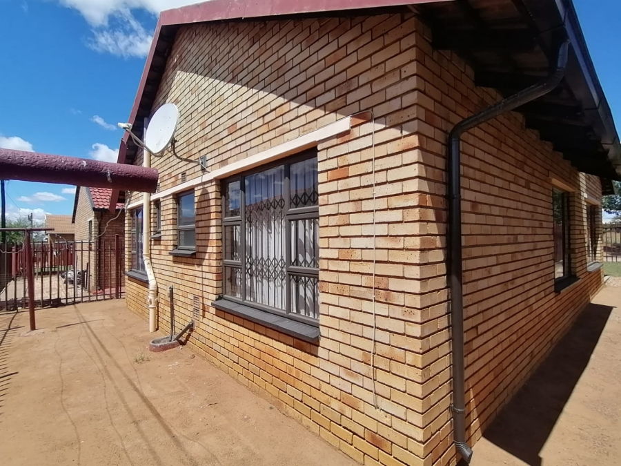 3 Bedroom Property for Sale in Kanana North West